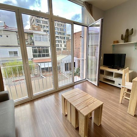 Ferienwohnung Loft Poblenou Cerca De La Playawifiazotea Barcelona Exterior foto